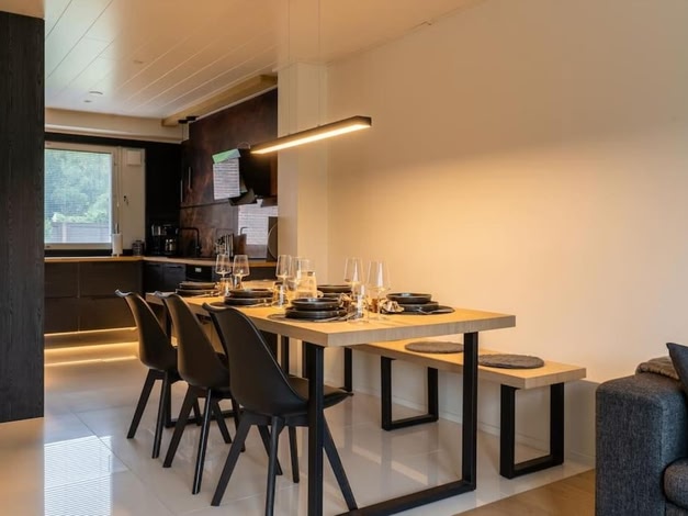 Arctic Aurora Apartment