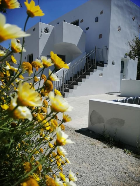 Perivoli House