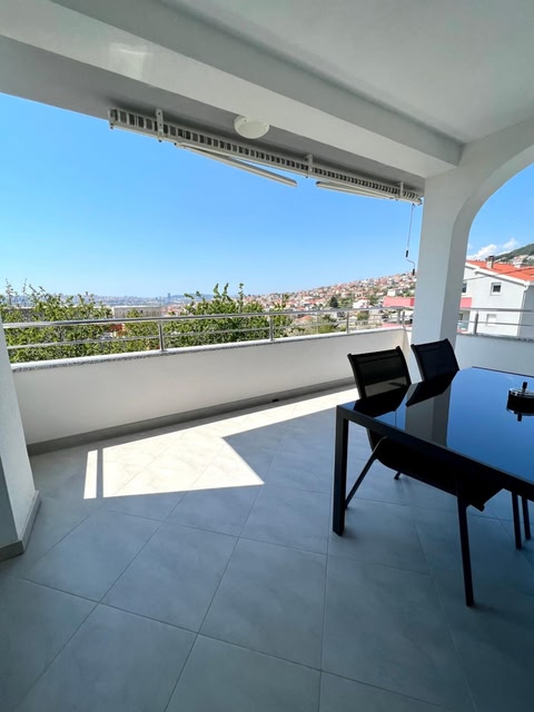 Apartman Solin 1, Parking