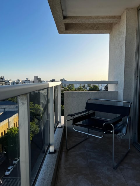 Center Suites