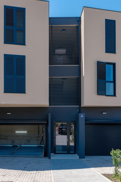 Apartment Mirabilis