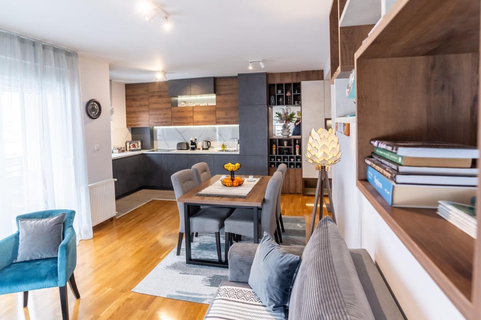 Apartman AuRa