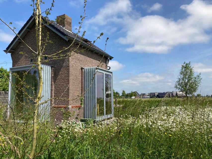 Tiny House Van Hoogspanning Naar Ontspanning