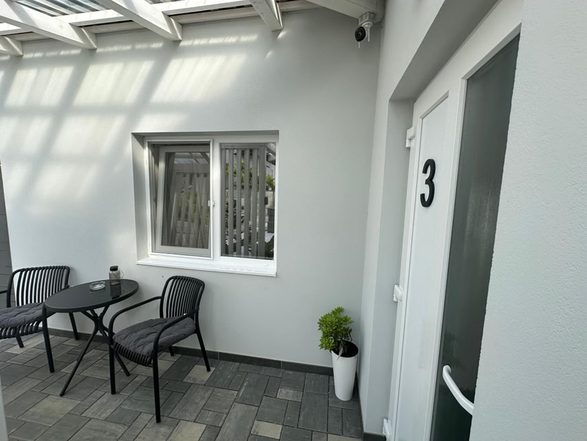 Aparthouse 3