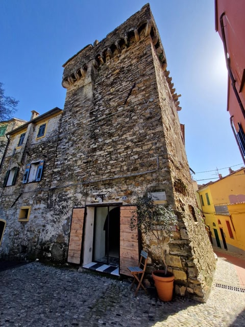 Torre Degli Svizzeri
