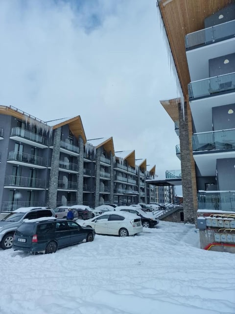 Crystal Loft C