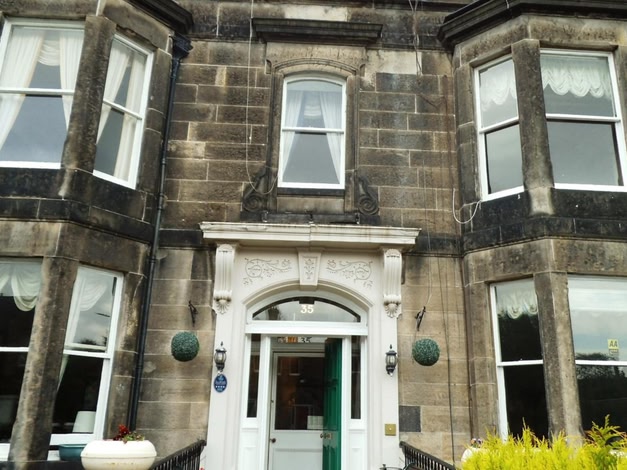 Alexander Guest House