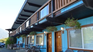Meares Vista Inn