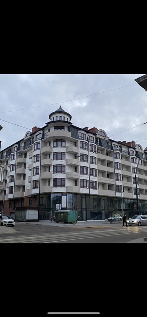 Apartment in Khmelnytsky Street