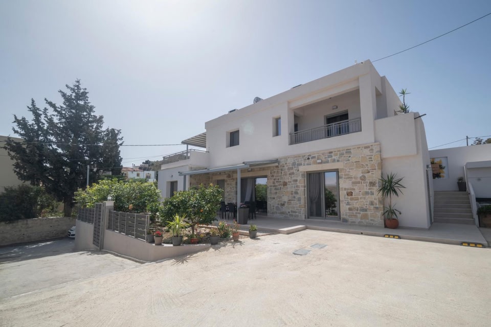 Elixrysos Apartment 1
