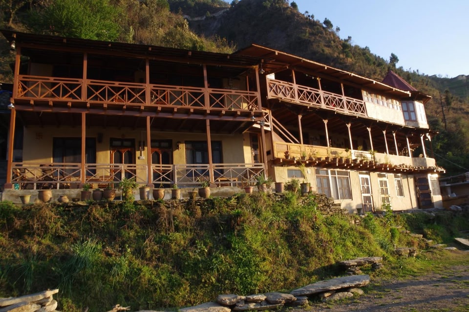 Himalayan Orchard Huts