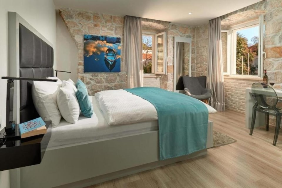 Bernardi Rooms 2
