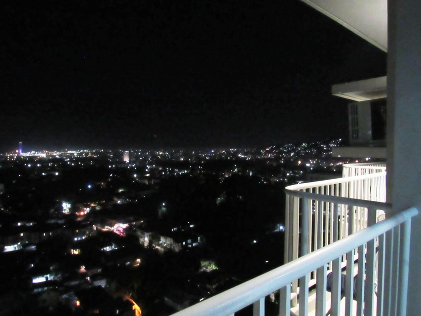 YokosoCEBU & Private Parking