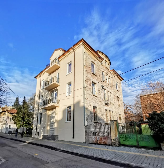 Lily's Studio 7 by Bulgarentals - Central Sofia