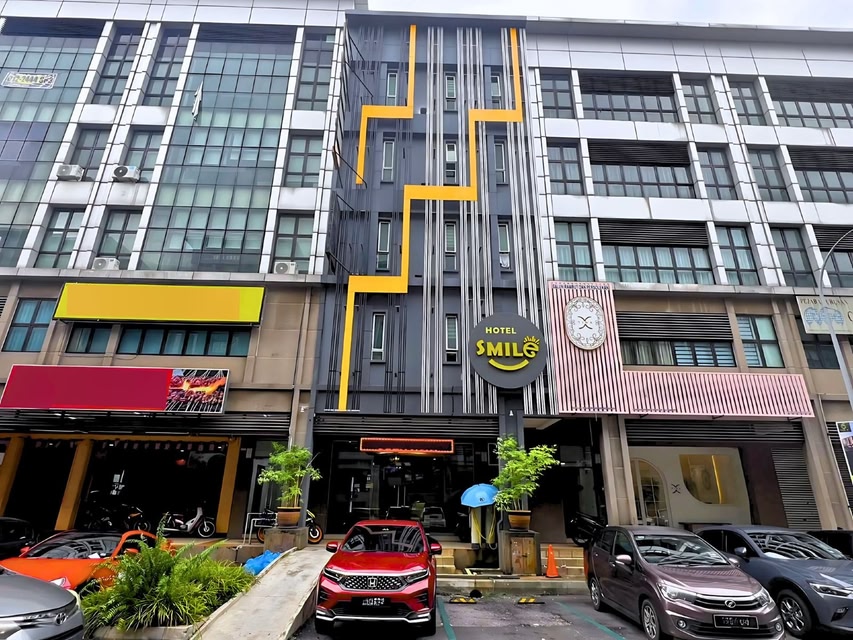 Smile Hotel Subang USJ