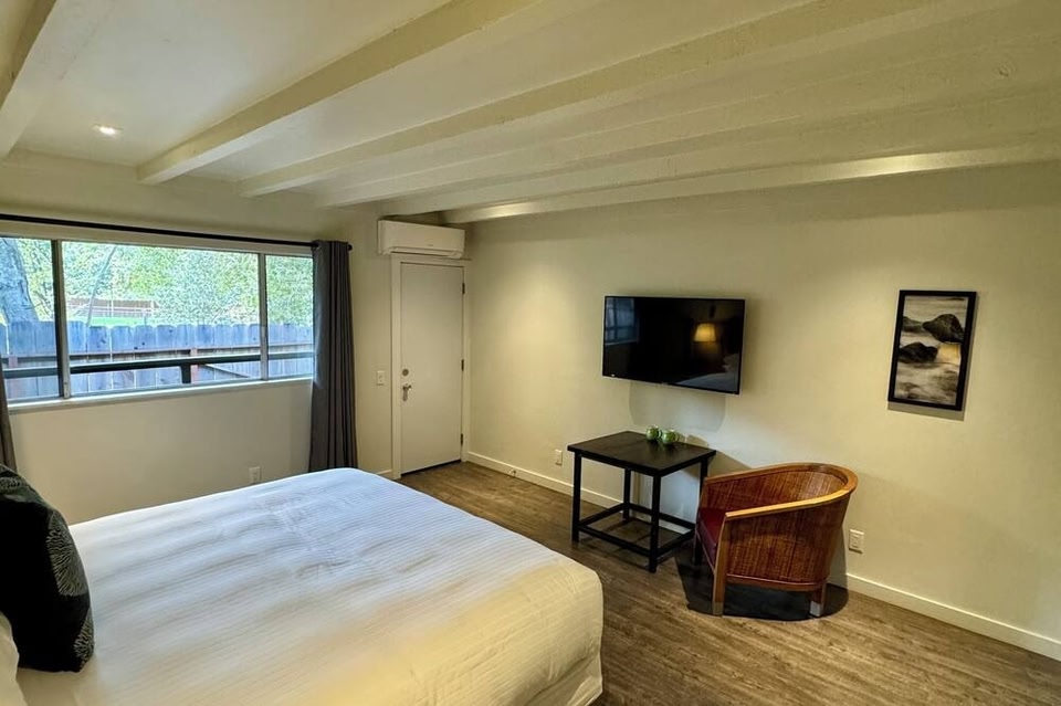 Hidden Valley Inn