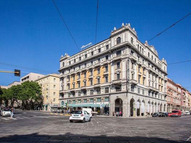 Manì Rooms