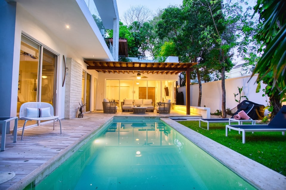 Luxury Villa With Private Pool