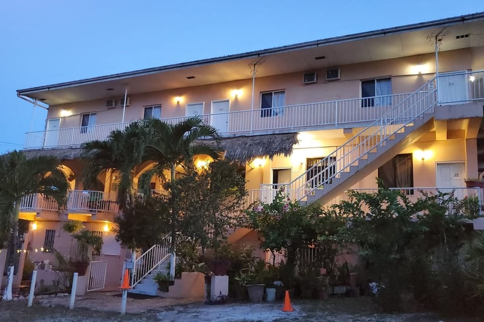 Rolson Hotel