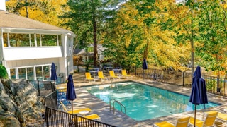 The Lodge on the Cove