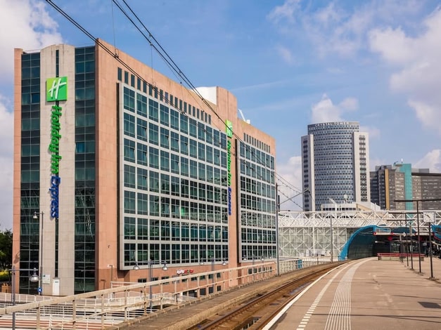 Holiday Inn Express Amsterdam - Sloterdijk Station by IHG
