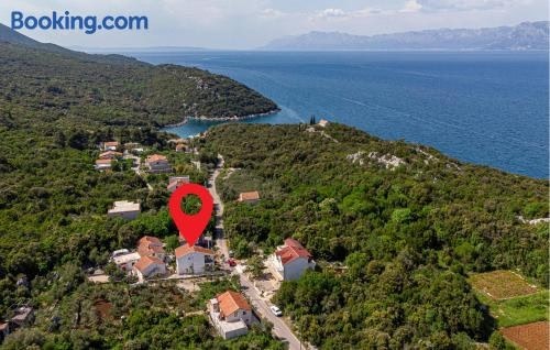 2 Bedroom Lovely Apartment In Osobljava