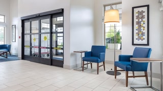 Holiday Inn Express & Suites Hood River by IHG
