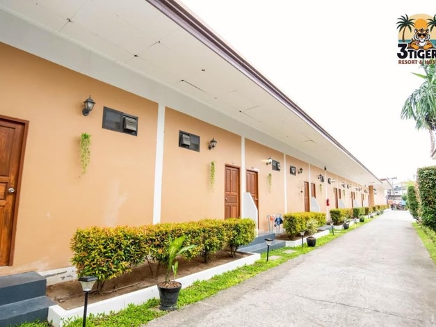 3 Tigers Resort & Hostel