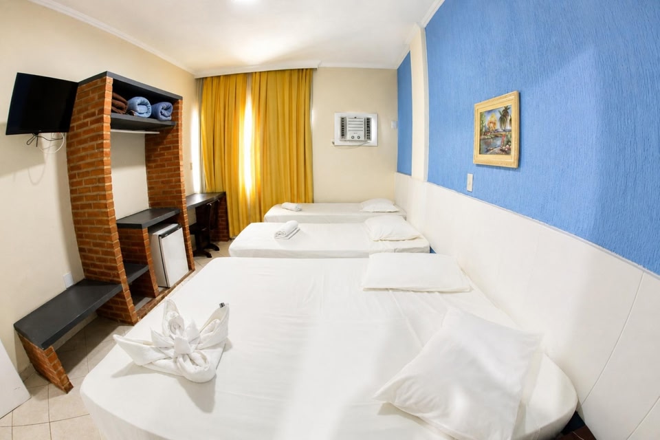 Acrópolis Marina Hotel