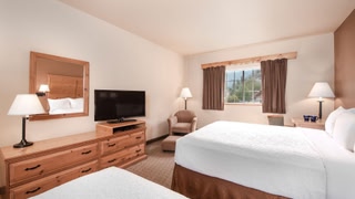 Icicle Village Resort