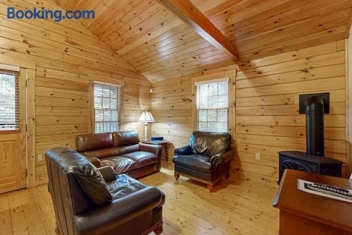 Comfortable two bedroom cabin with firepit, kitchen, hiking trail within walking