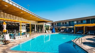 Voco The Tuxon by IHG