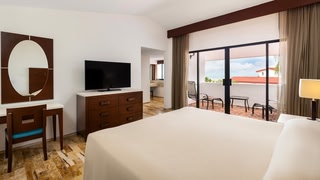 Holiday Inn Club VacationsThe Royal Cancun by IHG - All Inclusive