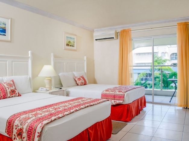 Sunbay Hotel- Daily Breakfast & Beach Access Included