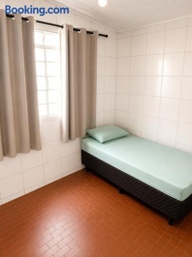 CASA Prox AO Centro - 4 Quartos - Espaçosa E ACONCHEGANTe