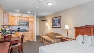 Sweetwater Lift Lodge