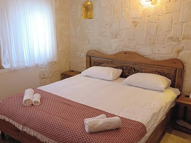 Asma Cave House