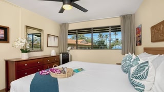 Waiohuli Beach Hale Ocean View Condos With Parking