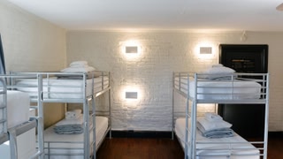 Saintlo Ottawa Jail Hostel