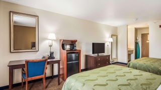 Quality Inn & Suites Eldridge Davenport North
