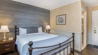 Grey Fox Inn