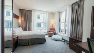 Club Quarters Hotel Faneuil Hall, Boston