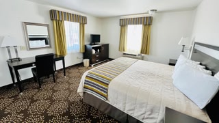 Court Plaza Inn & Suites of Mackinaw