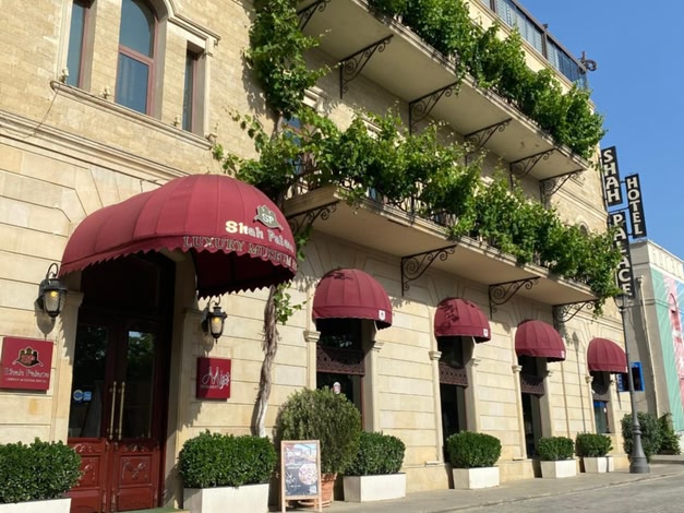 Shah Palace Luxury Museum Hotel