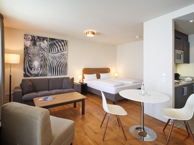 Mondrian Suites Berlin am Checkpoint Charlie