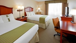 Holiday Inn & Suites Lafayette North by IHG