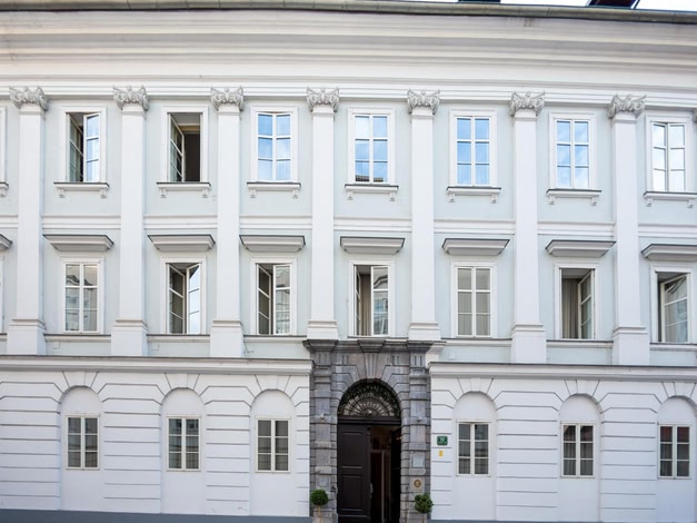 Antiq Palace