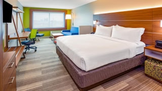Holiday Inn Express & Suites DES Moines Downtown by IHG