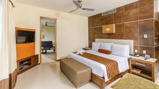 Krystal Urban Cancun & Beach Club