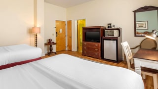 The Carriage House Inn Newport